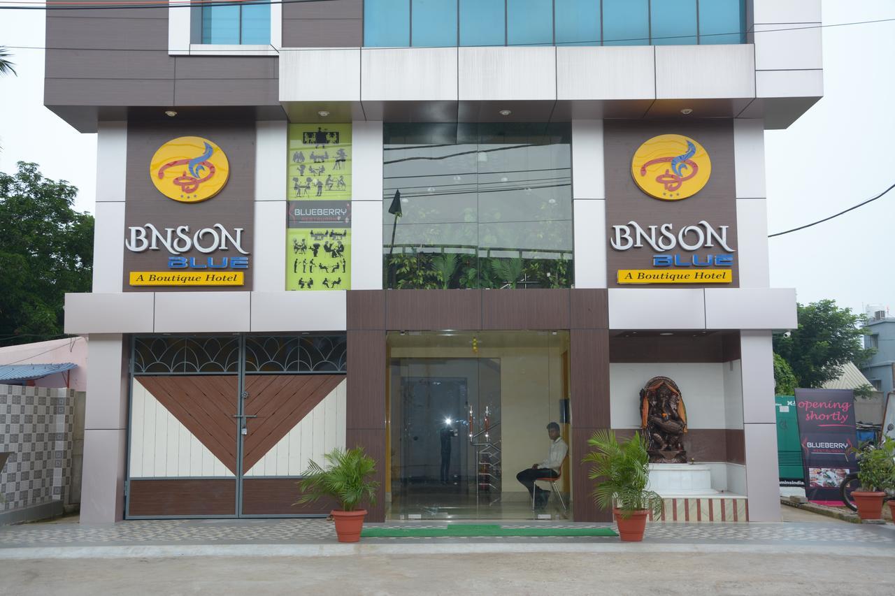 كوتاك Hotel Bnson Blue المظهر الخارجي الصورة