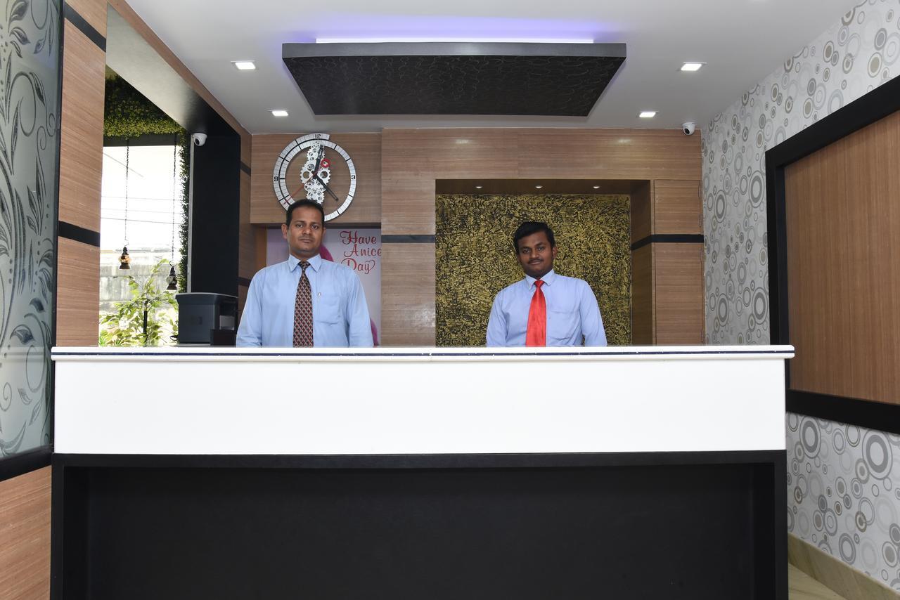 كوتاك Hotel Bnson Blue المظهر الخارجي الصورة