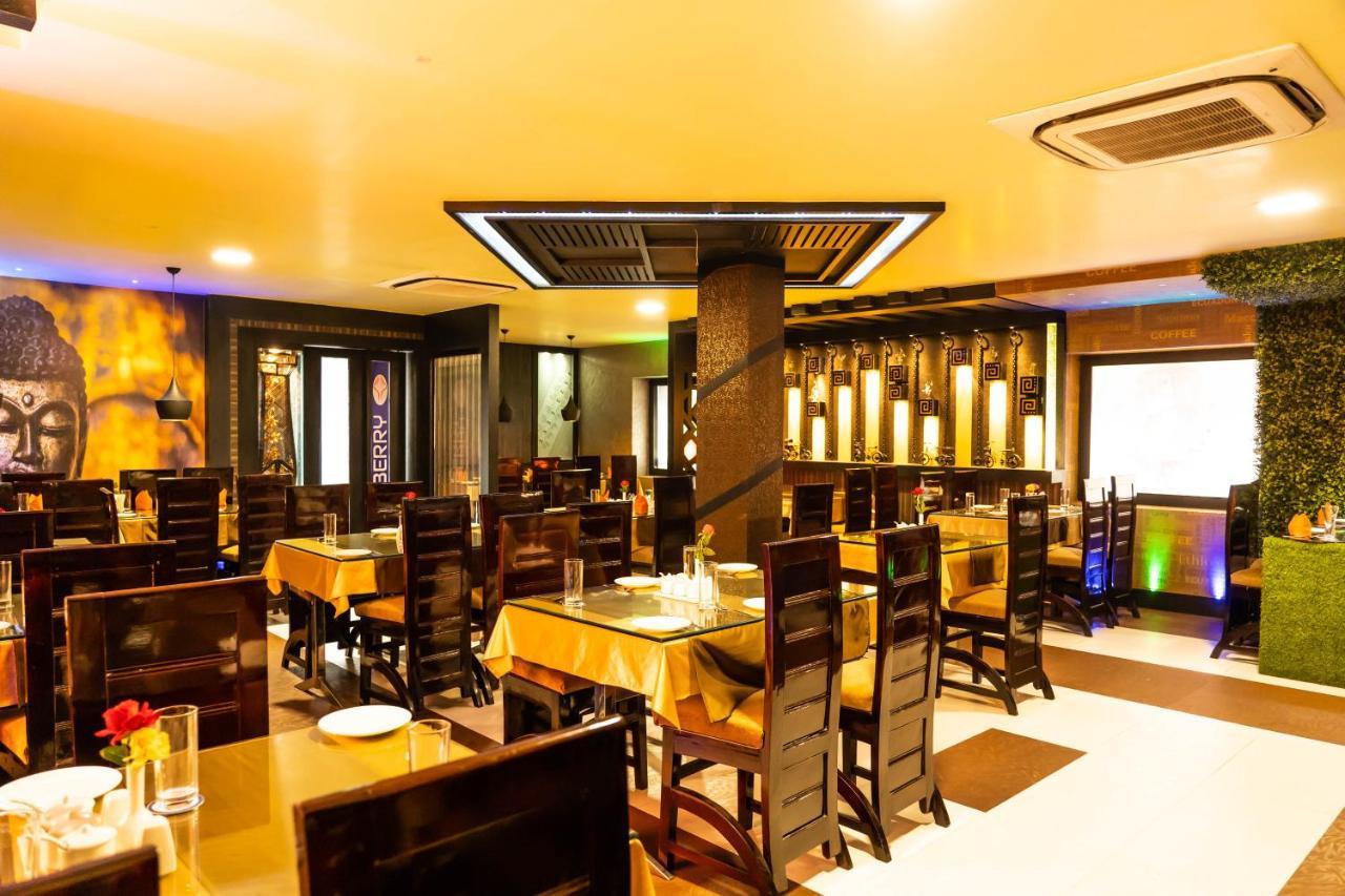 كوتاك Hotel Bnson Blue المظهر الخارجي الصورة