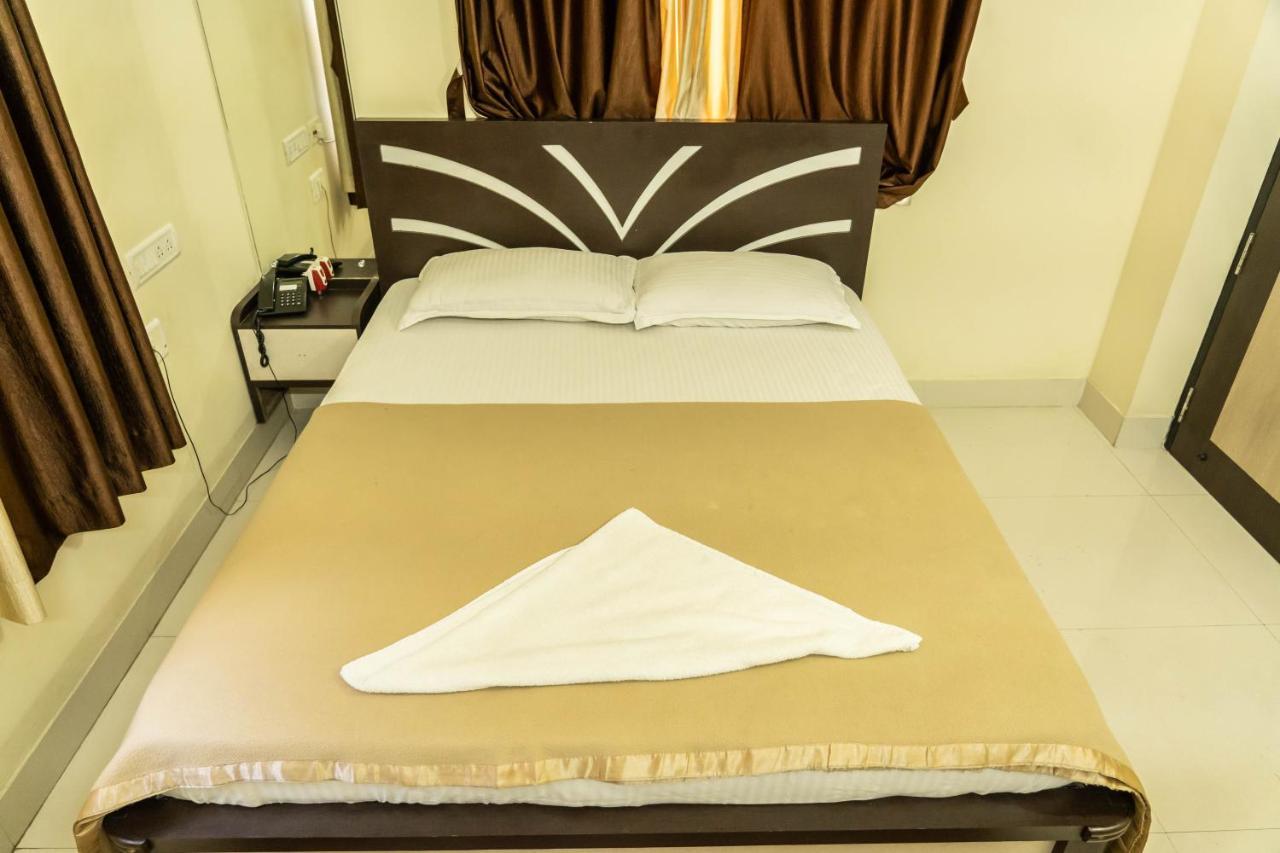 كوتاك Hotel Bnson Blue المظهر الخارجي الصورة